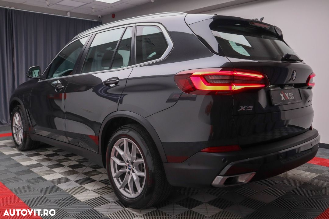 BMW X5 xDrive45e AT PHEV - 16