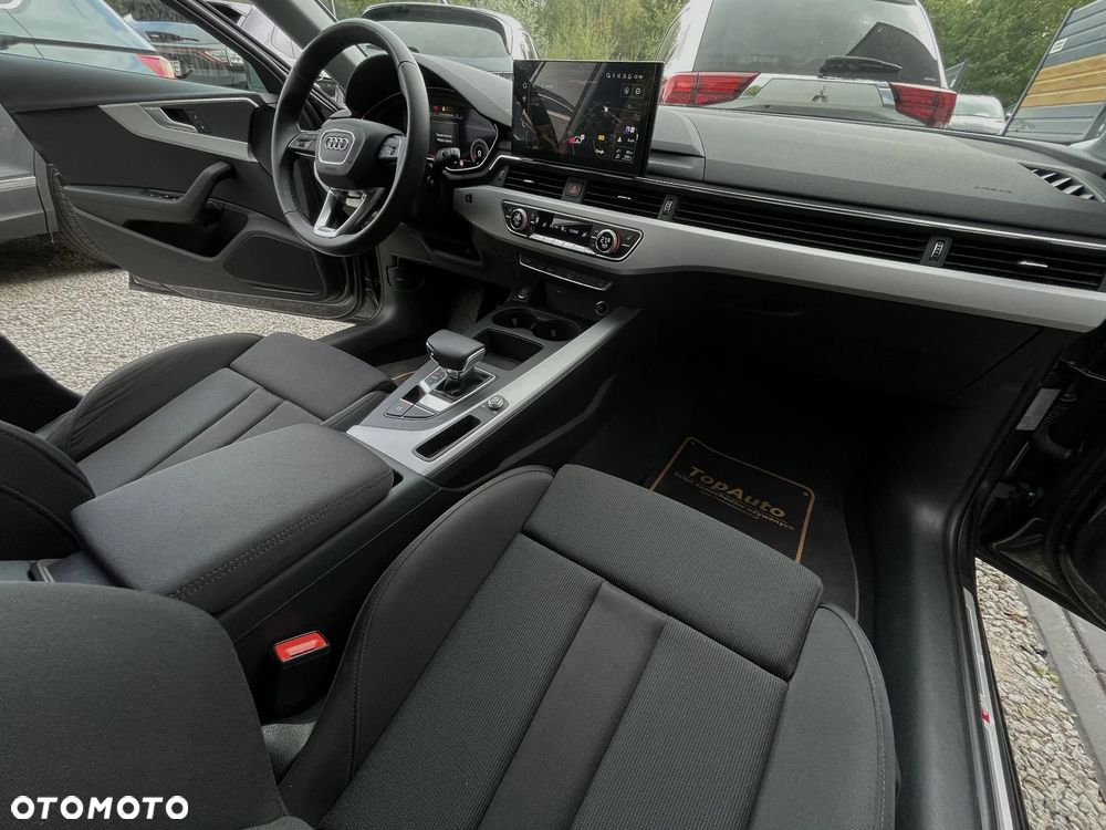 Audi A4 Avant 40 TFSI S tronic S line - 15