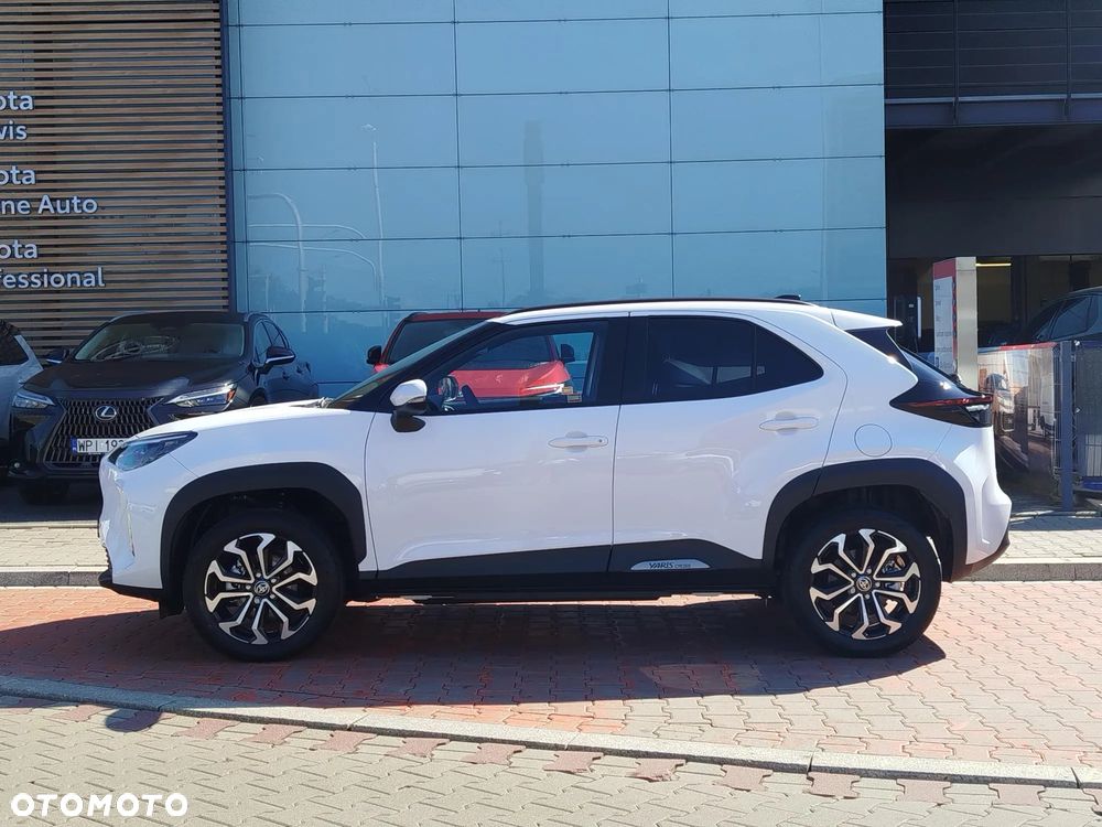 Toyota Yaris Cross Hybrid 1.5 Style AWD - 3