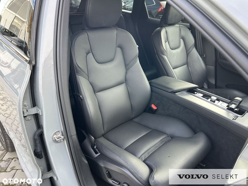 Volvo XC 60 - 33
