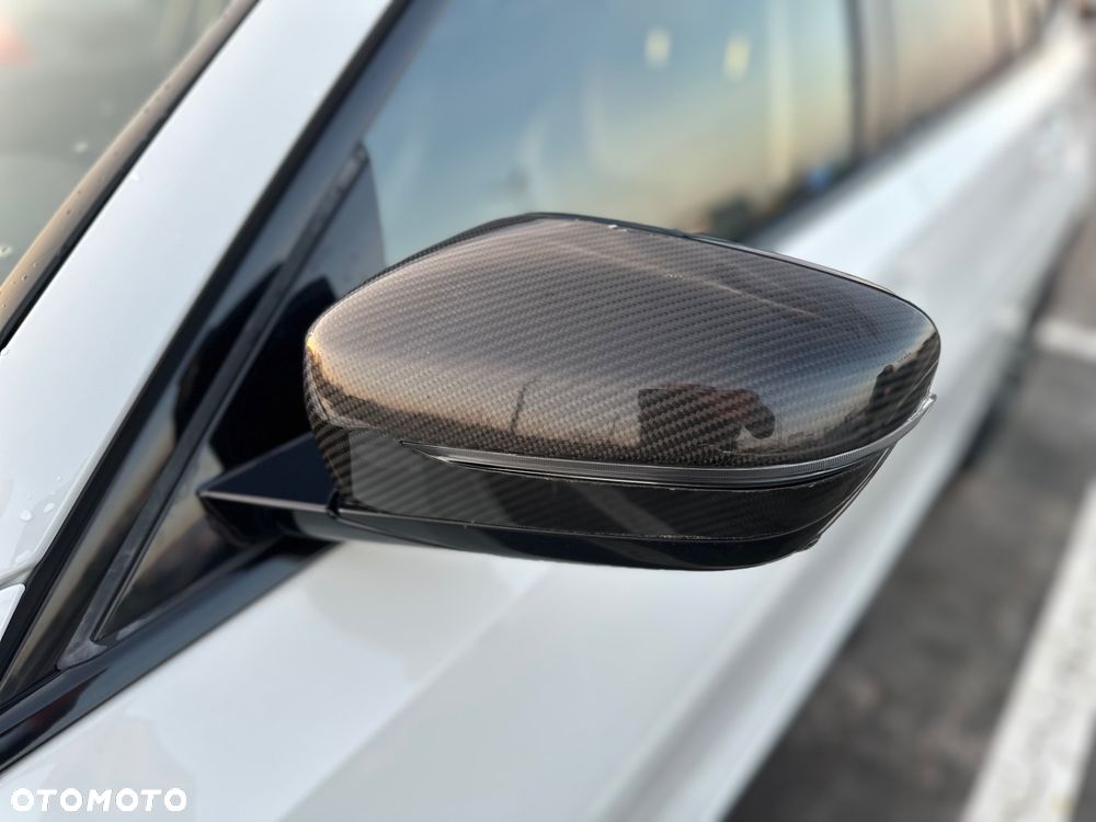 BMW Seria 3 320d xDrive - 9