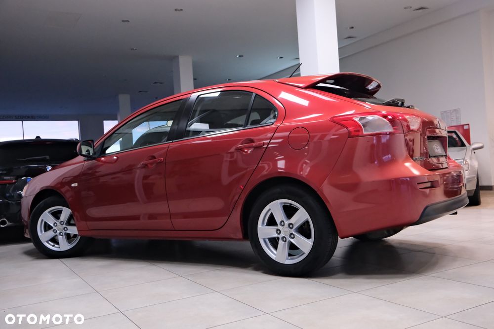 Mitsubishi Lancer - 15
