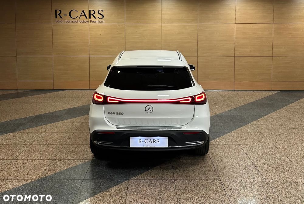 Mercedes-Benz EQA 250 66.5kWh Progressive - 8