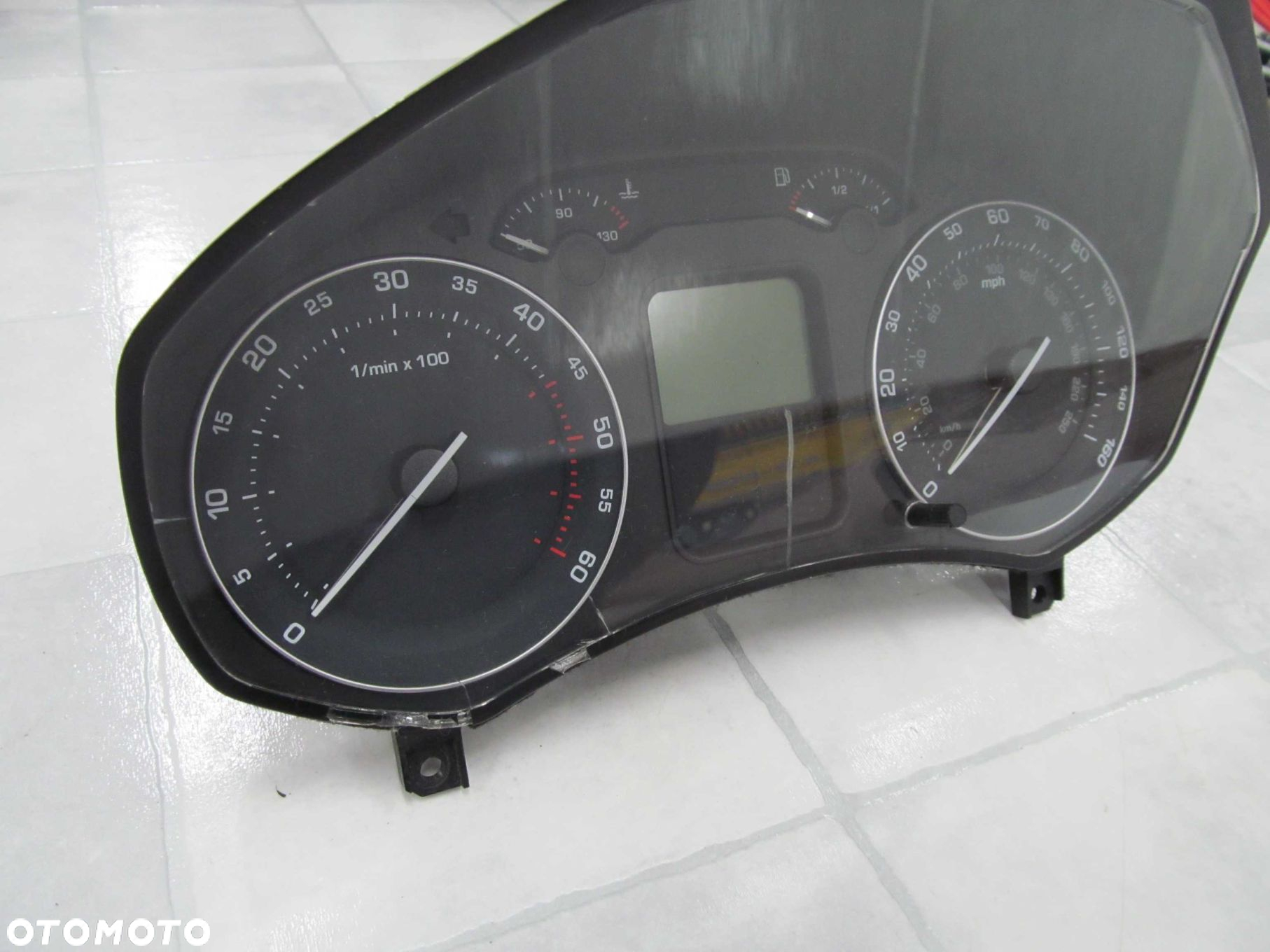 SKODA OCTAVIA  II LICZNIK ZEGARY 1Z0920912D - 2
