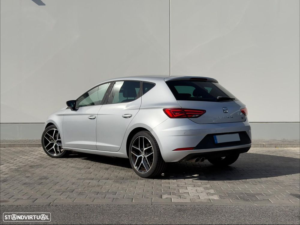 SEAT Leon 2.0 TDI DPF S&S DSG FR - 11