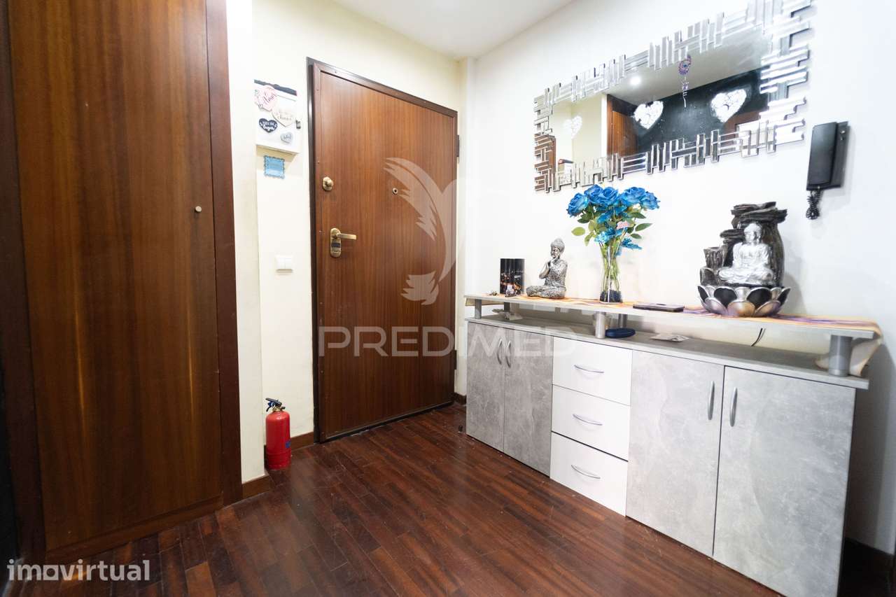 Apartamento T2 | Elevador e Lugar de Garagem | Valongo - Grande imagem: 3/21