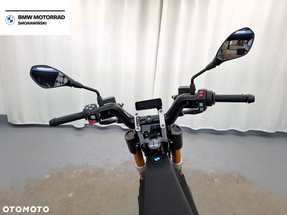 BMW CE 02 - 10