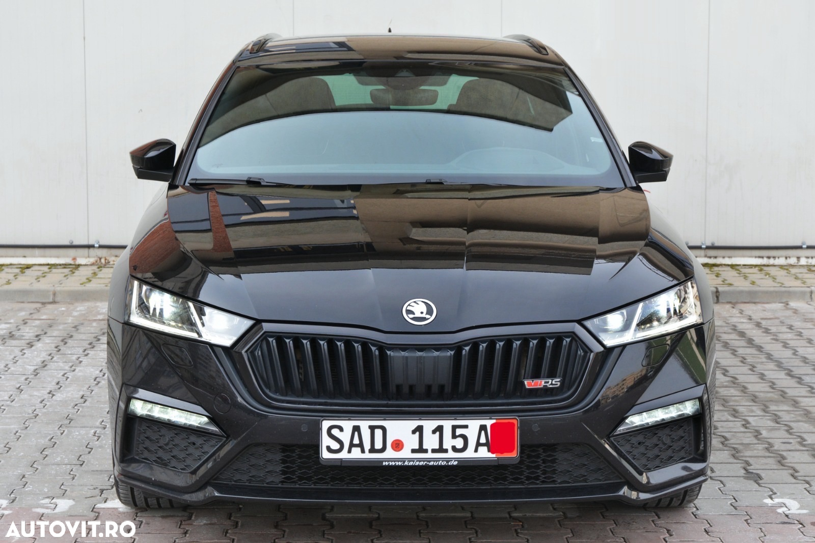 Skoda Octavia 2.0 TDI DSG RS Plus - 8