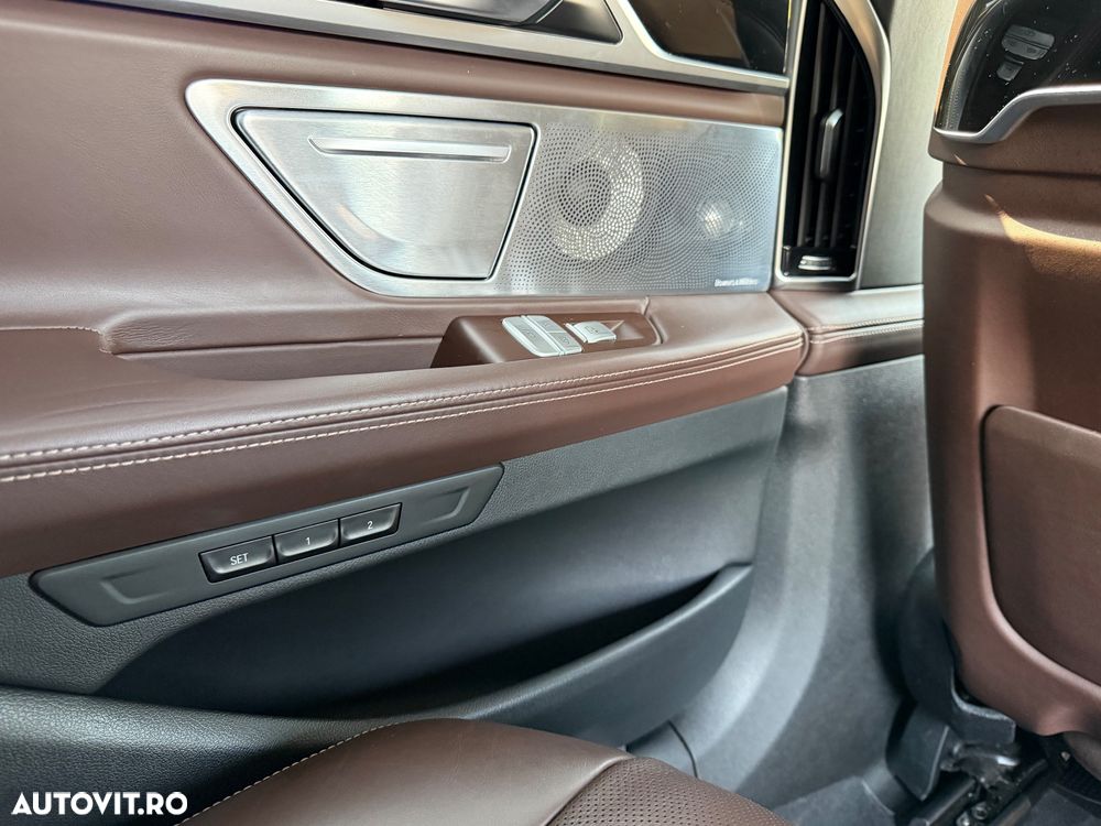 BMW Seria 7 750d xDrive - 15