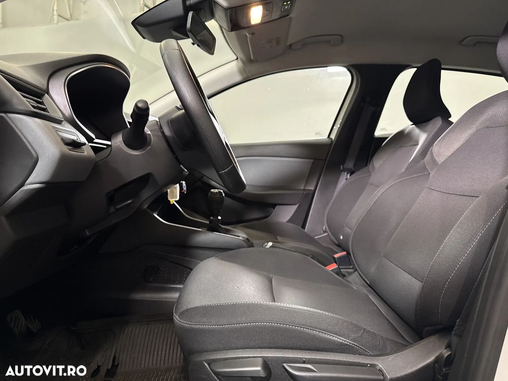 Renault Clio - 19
