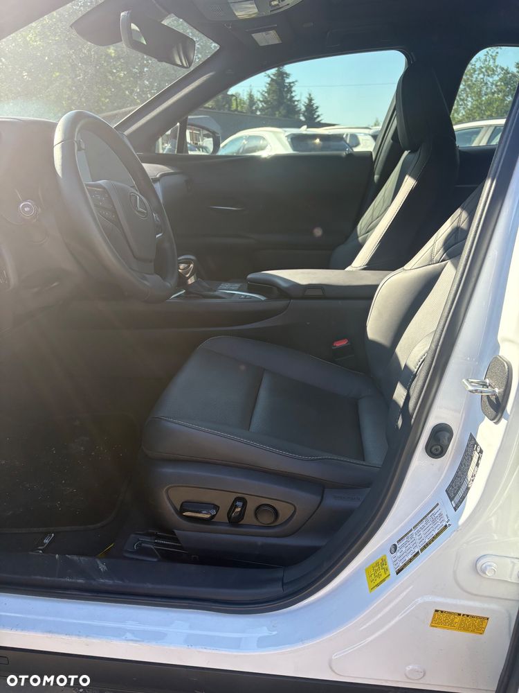 Lexus UX 250h GPF F Sport Design AWD - 5