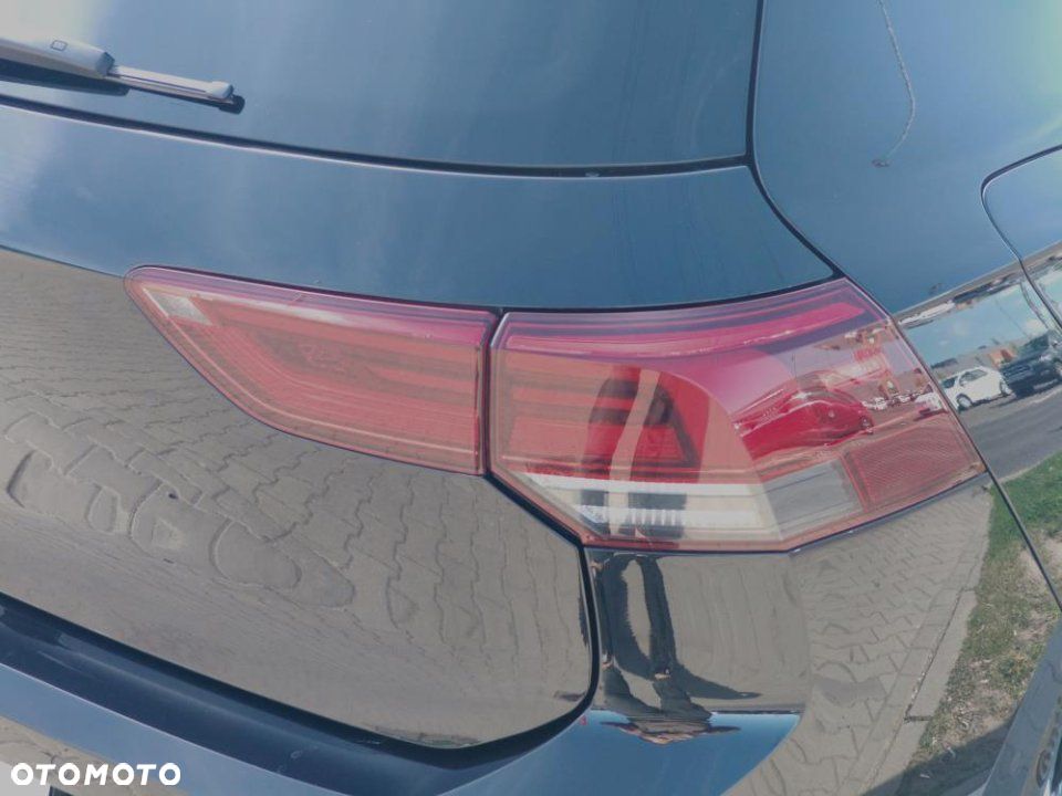 Volkswagen Golf - 9