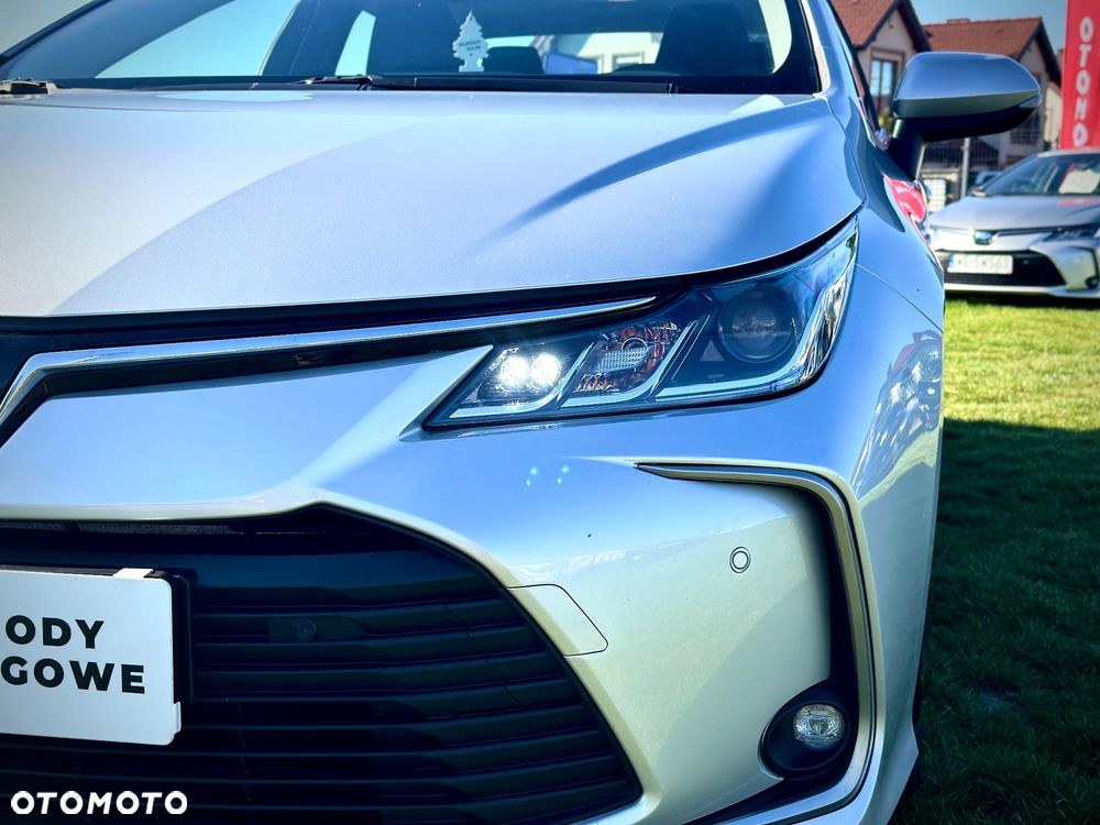 Toyota Corolla 1.8 Hybrid Comfort - 11