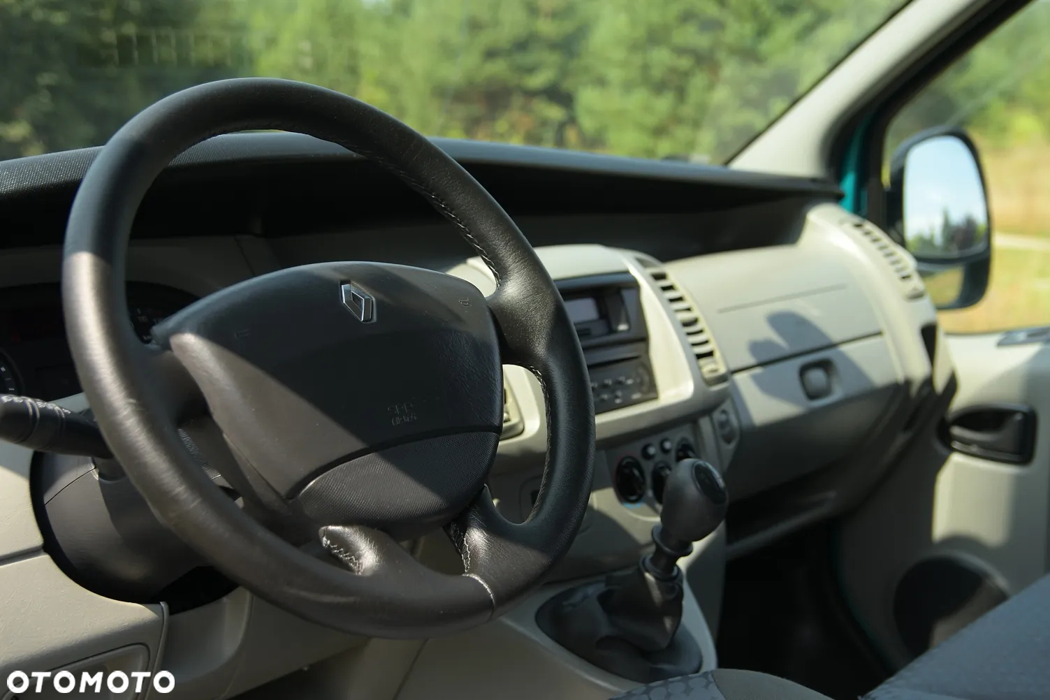 Renault Trafic - 28