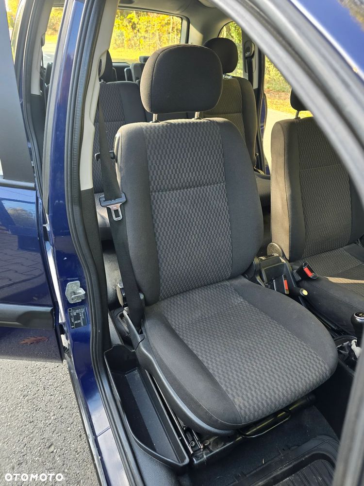 Opel Zafira - 25