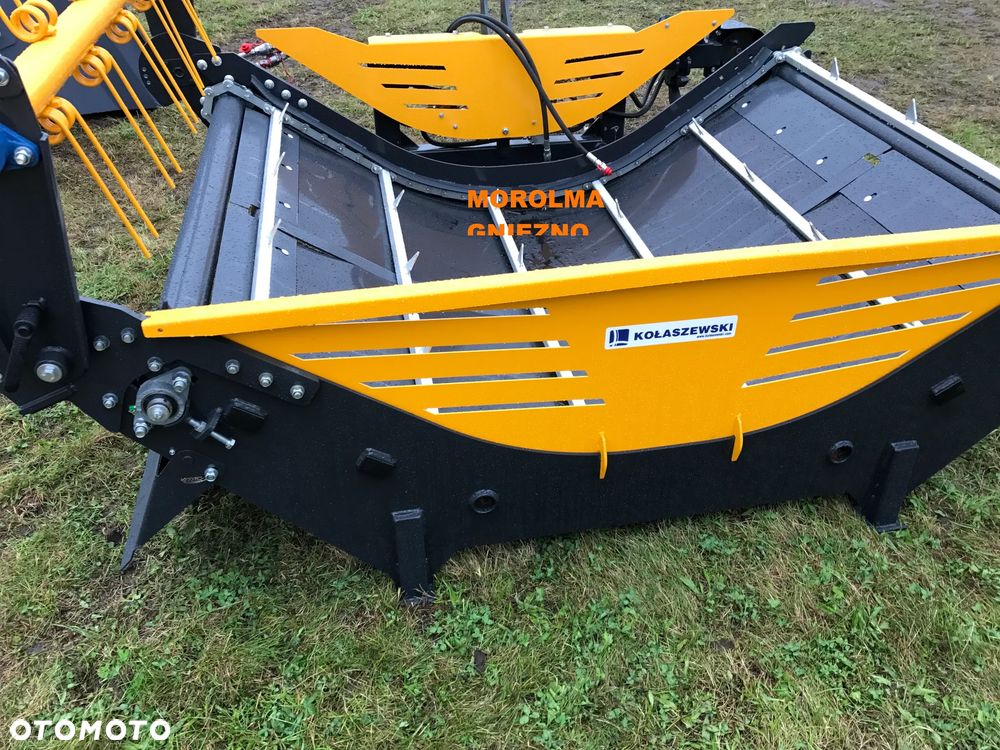 Rozwijarka balotów rozwijak bel ścielarka siana słomy FK MACHINERY - 8