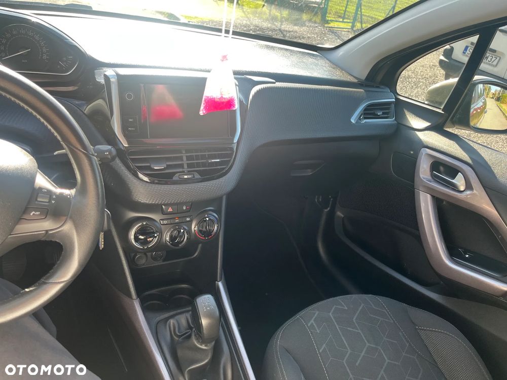 Peugeot 2008 1.6 BlueHDi Active - 10