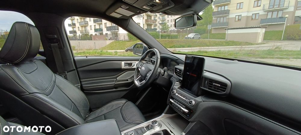 Ford Explorer 3.0 EcoBoost PHEV 4WD ST-Line - 11