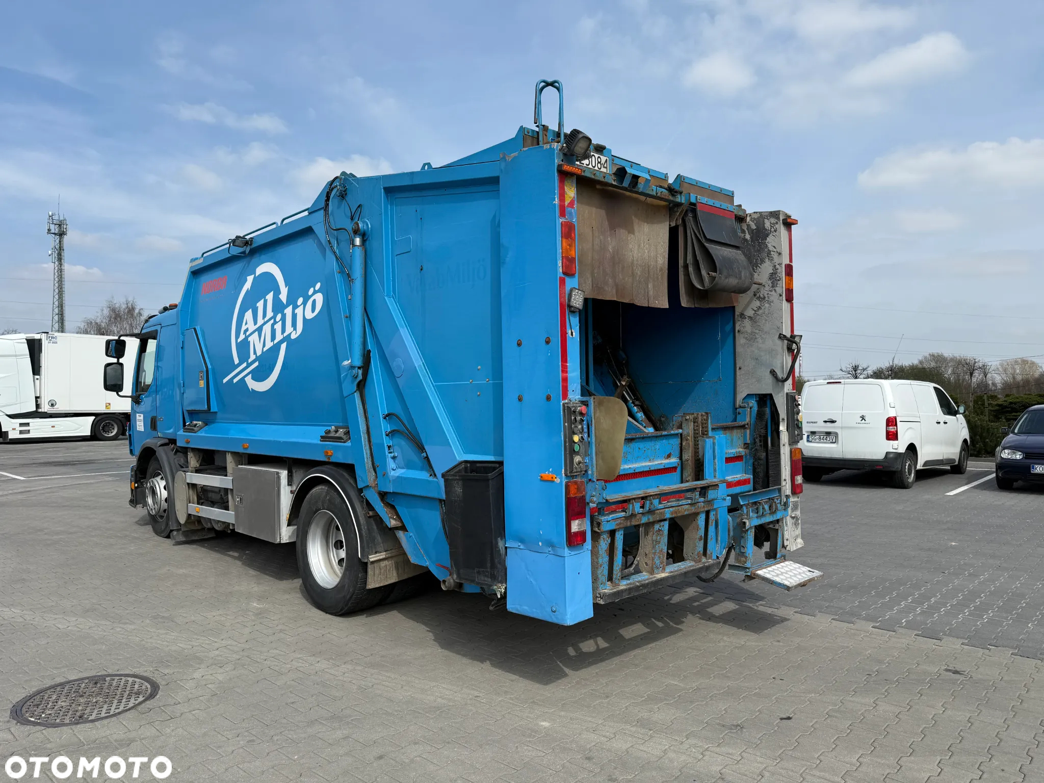 Volvo FE 240 Śmieciarka 2 Komory - 3