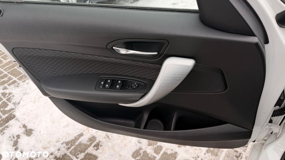 BMW Seria 1 118i M Sport - 19