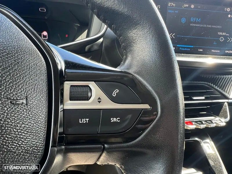 Peugeot 2008 1.2 PureTech Allure - 23