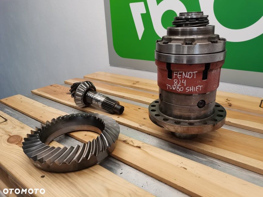 Środek mostu Fendt 926 Vario - 10