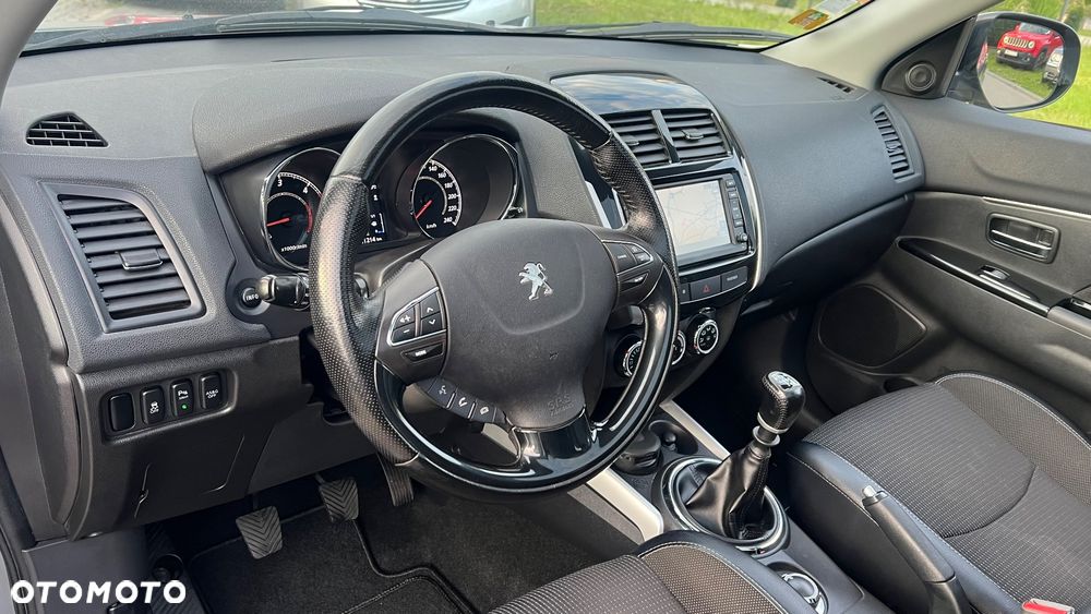 Peugeot 4008 - 15