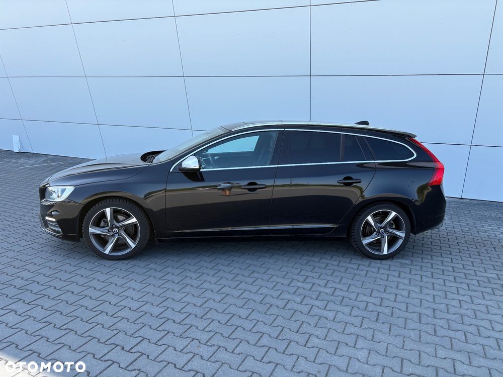 Volvo V60 D2 Drive-E R-Design Kinetic - 10