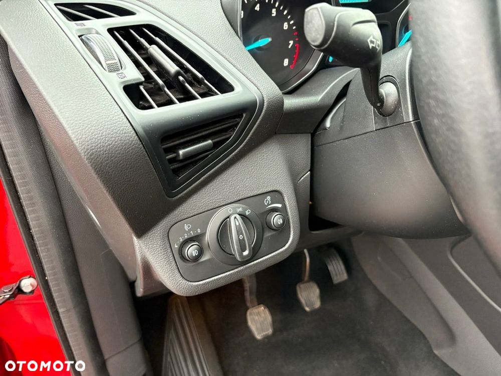 Ford Kuga 1.5 EcoBoost 2x4 Cool & Connect - 15