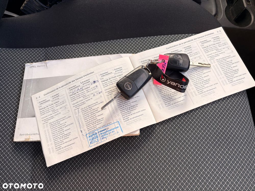Opel Meriva 1.6 16V Cosmo - 26