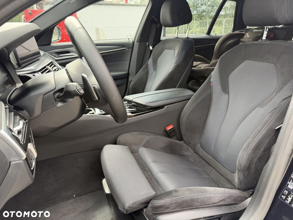 BMW Seria 5 520d xDrive mHEV M Sport sport - 9