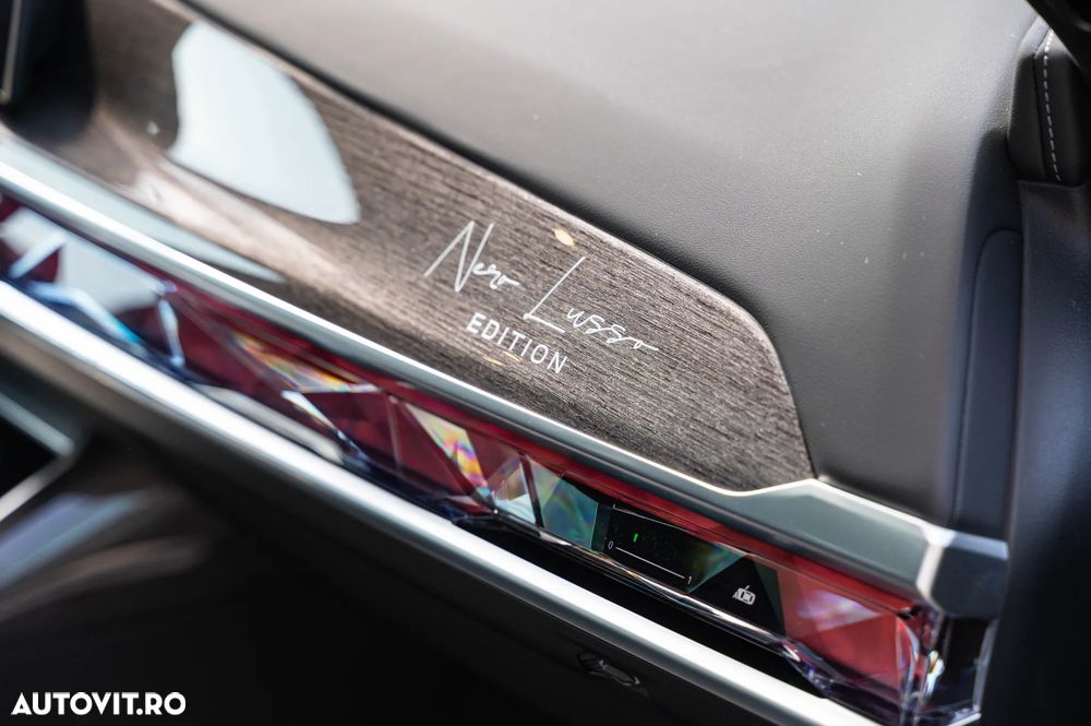 BMW Seria 7 - 18