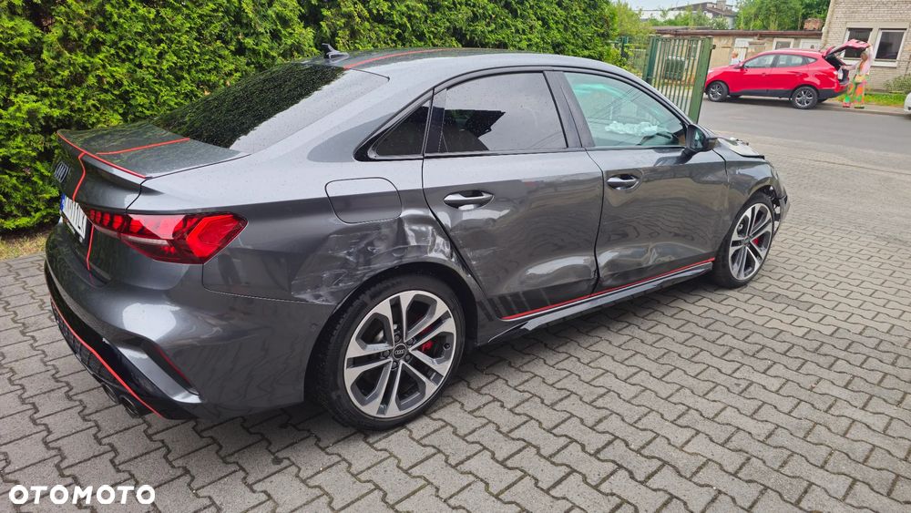 Audi S3 Limousine - 8