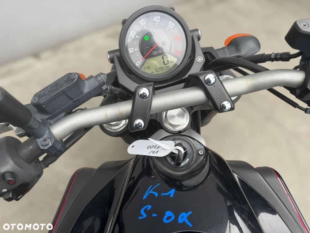 Yamaha MT - 15