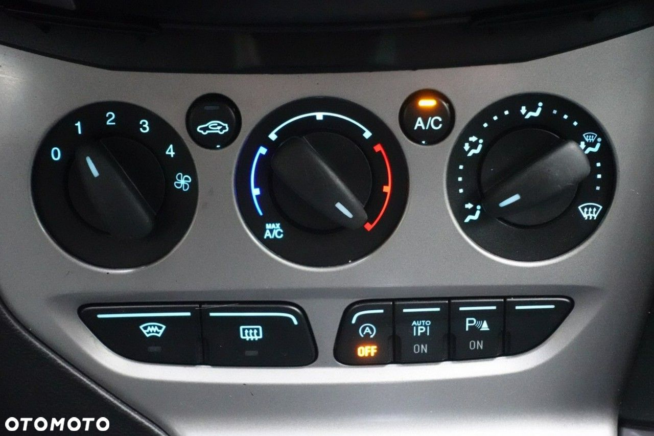 Ford Focus - 15