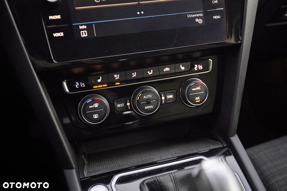 Volkswagen Passat 2.0 TDI EVO Business DSG - 33