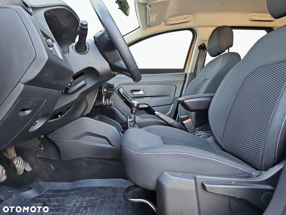 Dacia Duster 1.3 TCe FAP Comfort 4WD - 21