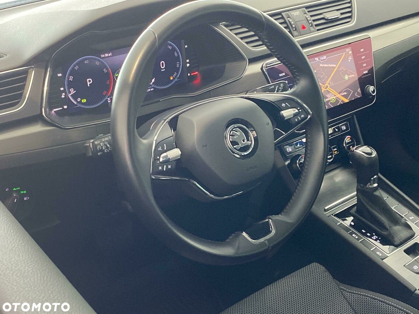 Skoda Superb 2.0 TSI Style DSG - 22