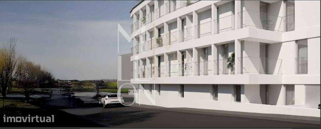 Apartamento junto ao colégio Efanor com box para 2 carros, arrumos e v - Grande imagem: 3/38
