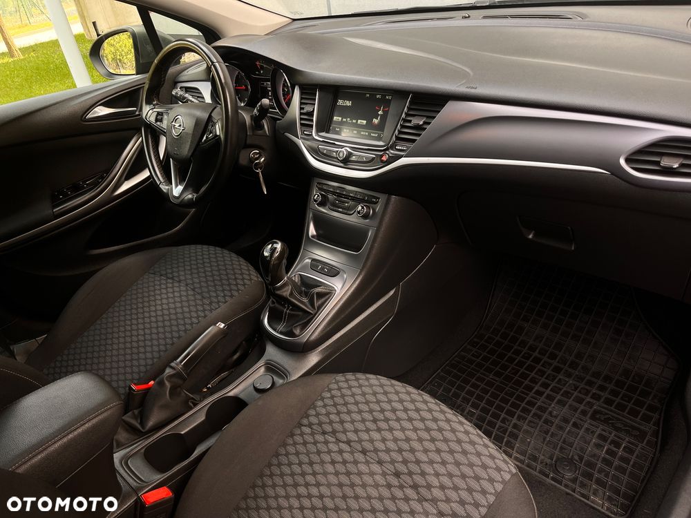Opel Astra 1.6 CDTI Elite - 10