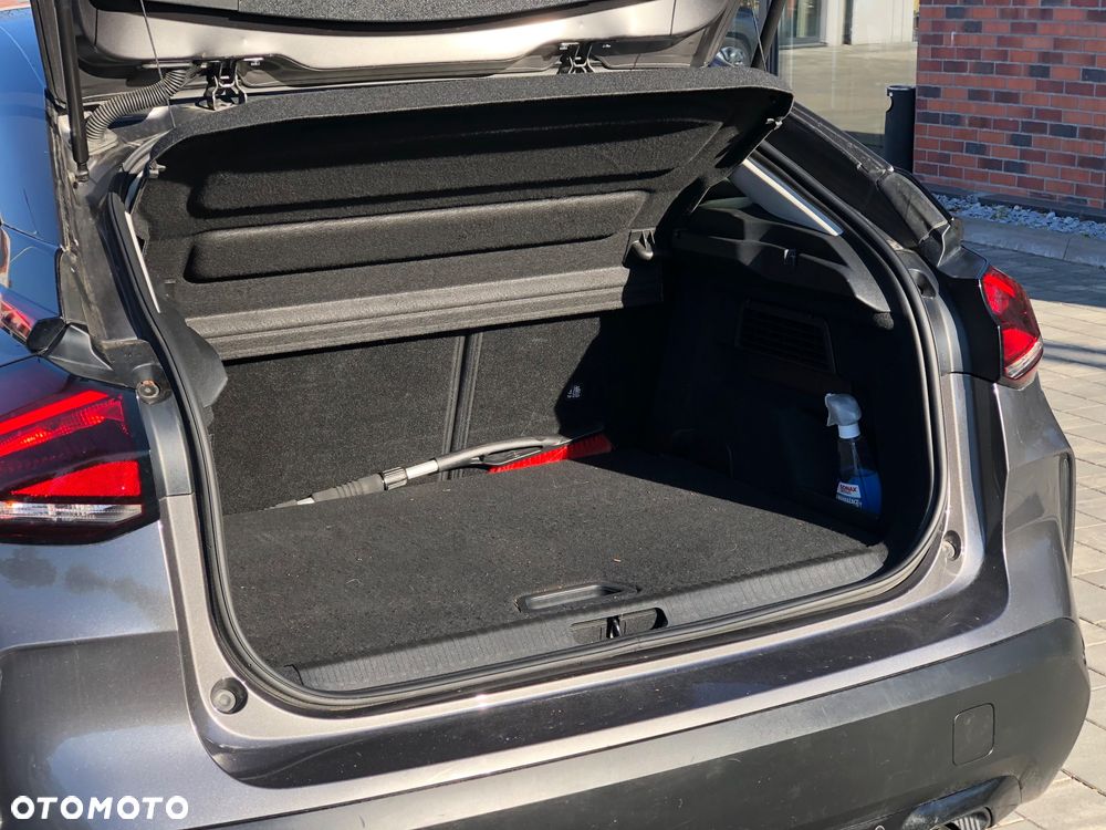 Citroën C4 BlueHDi 130 Stop&Start EAT8 FEEL PACK - 39