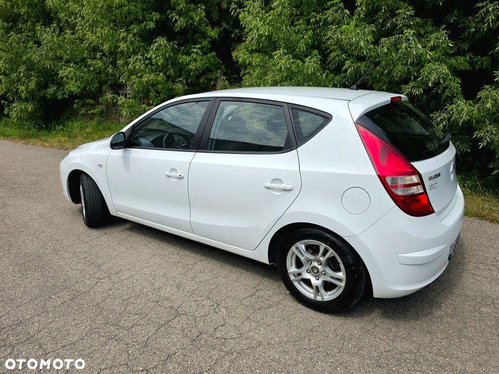 Hyundai i30 1.4 Classic - 12