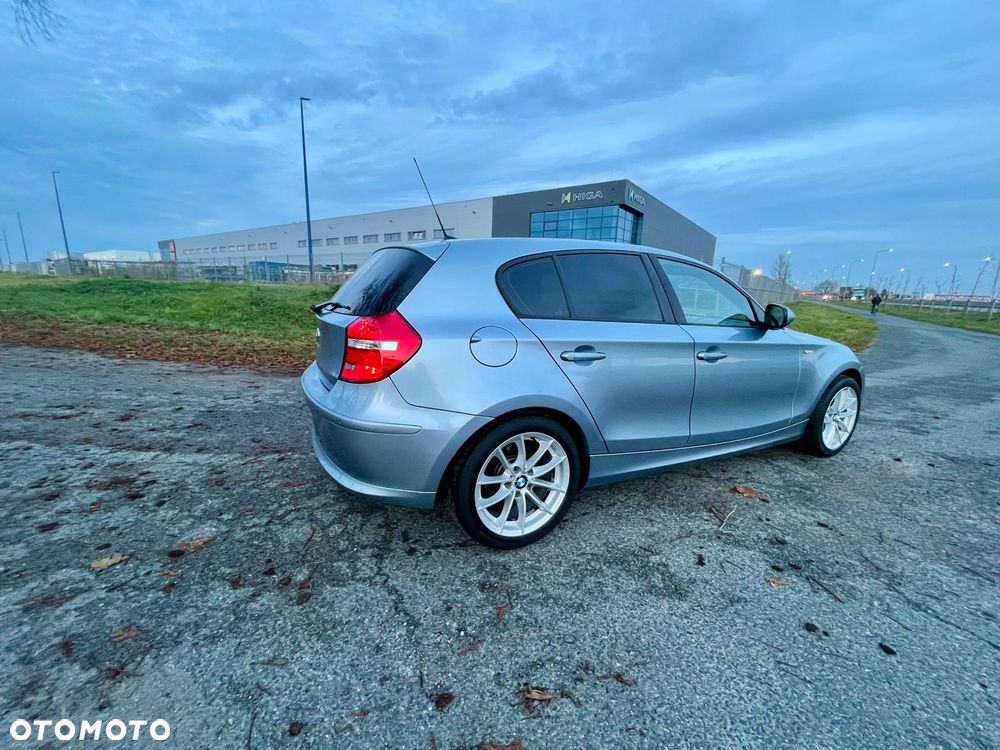 BMW Seria 1 - 16