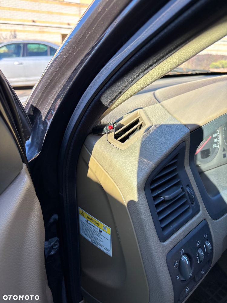 Volvo V70 2.4D5 - 16