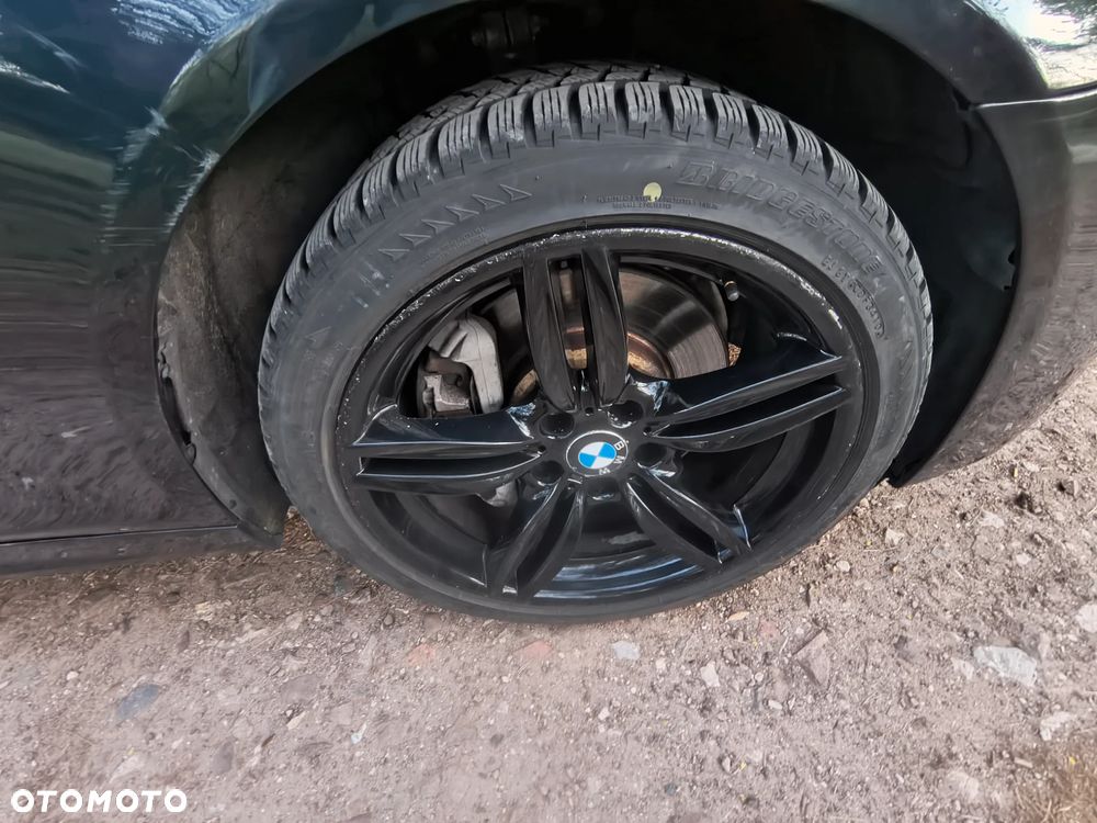 BMW Seria 5 530d xDrive - 24