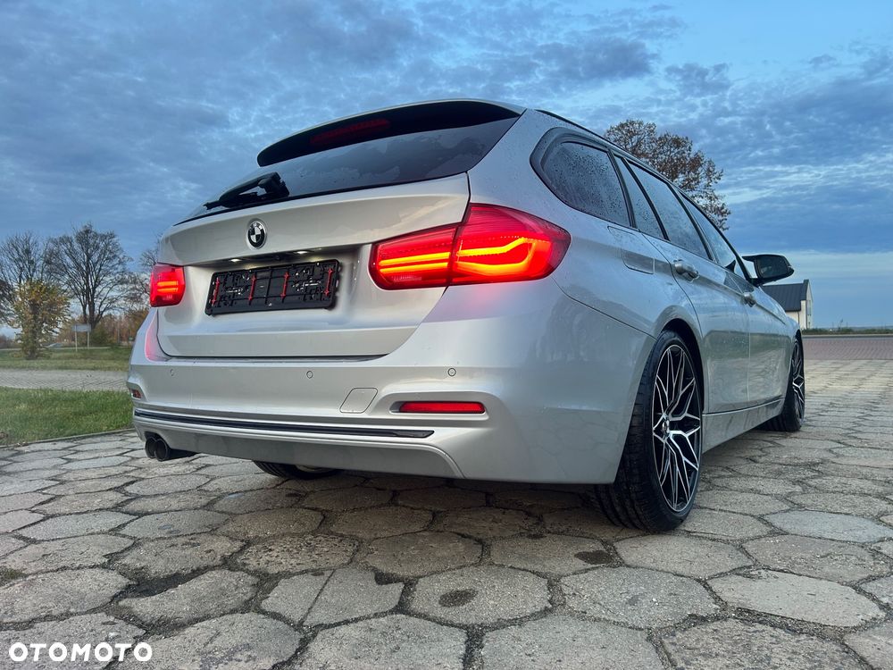 BMW Seria 3 320d Sport Line Shadow - 12