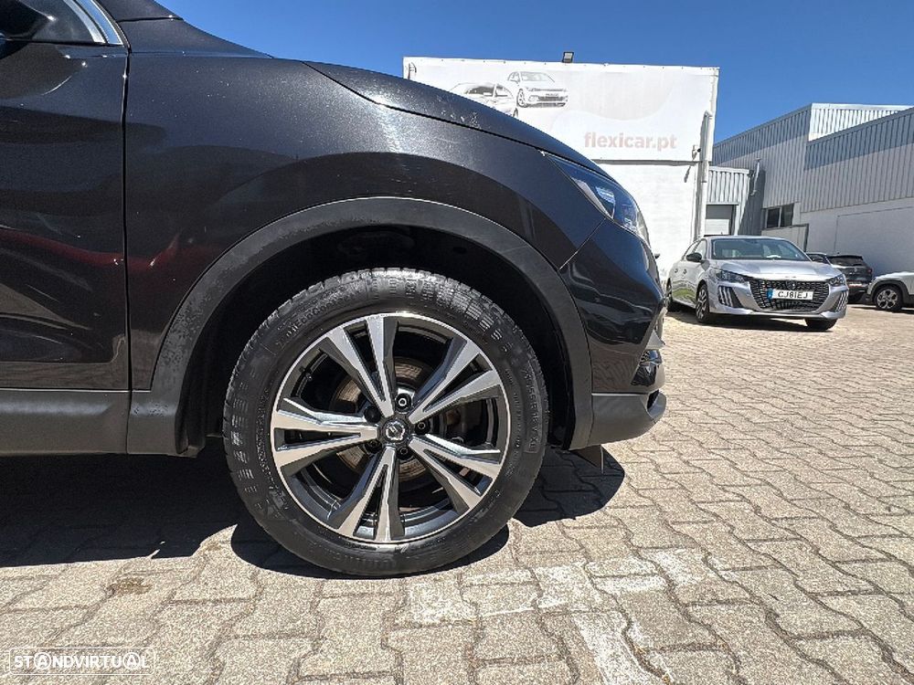 Nissan Qashqai 1.5 dCi N-Connecta - 10