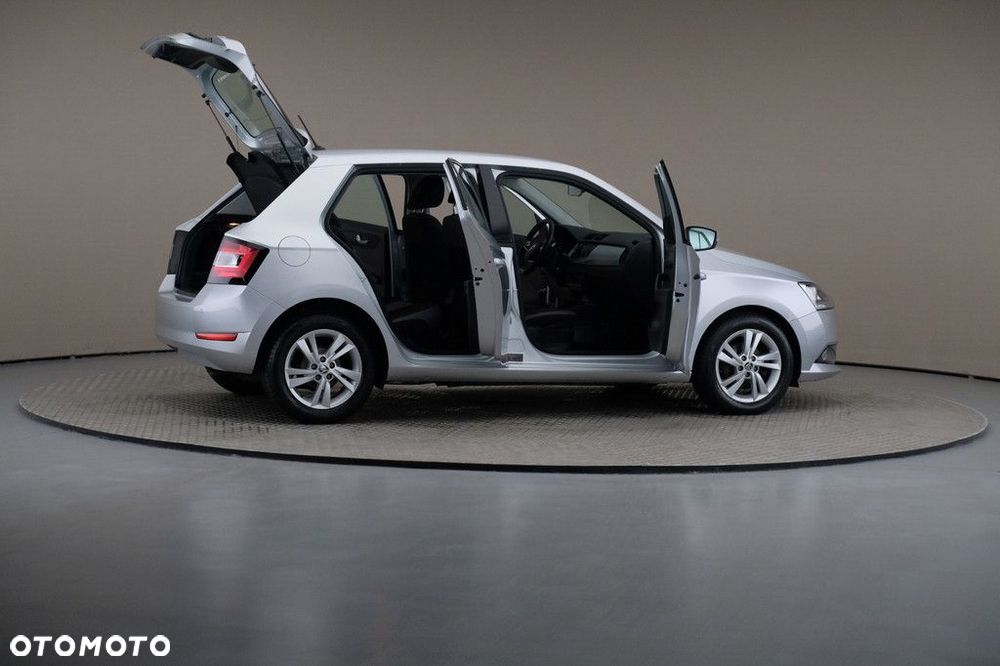 Skoda Fabia 1.0 TSI Ambition - 6