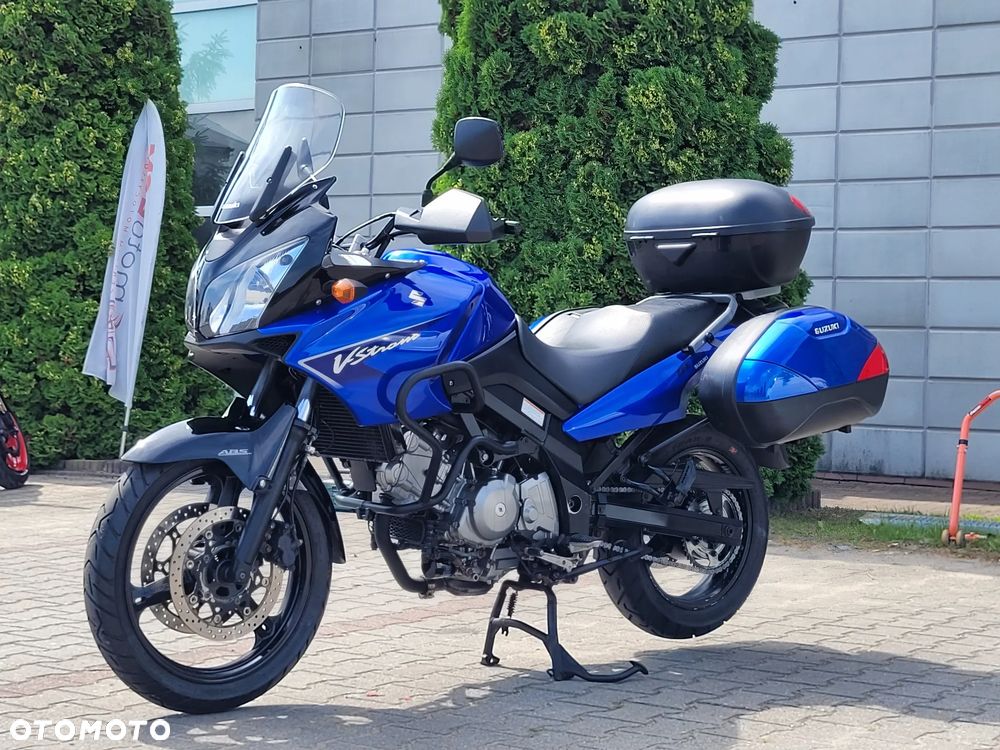 Suzuki V-STROM - 16