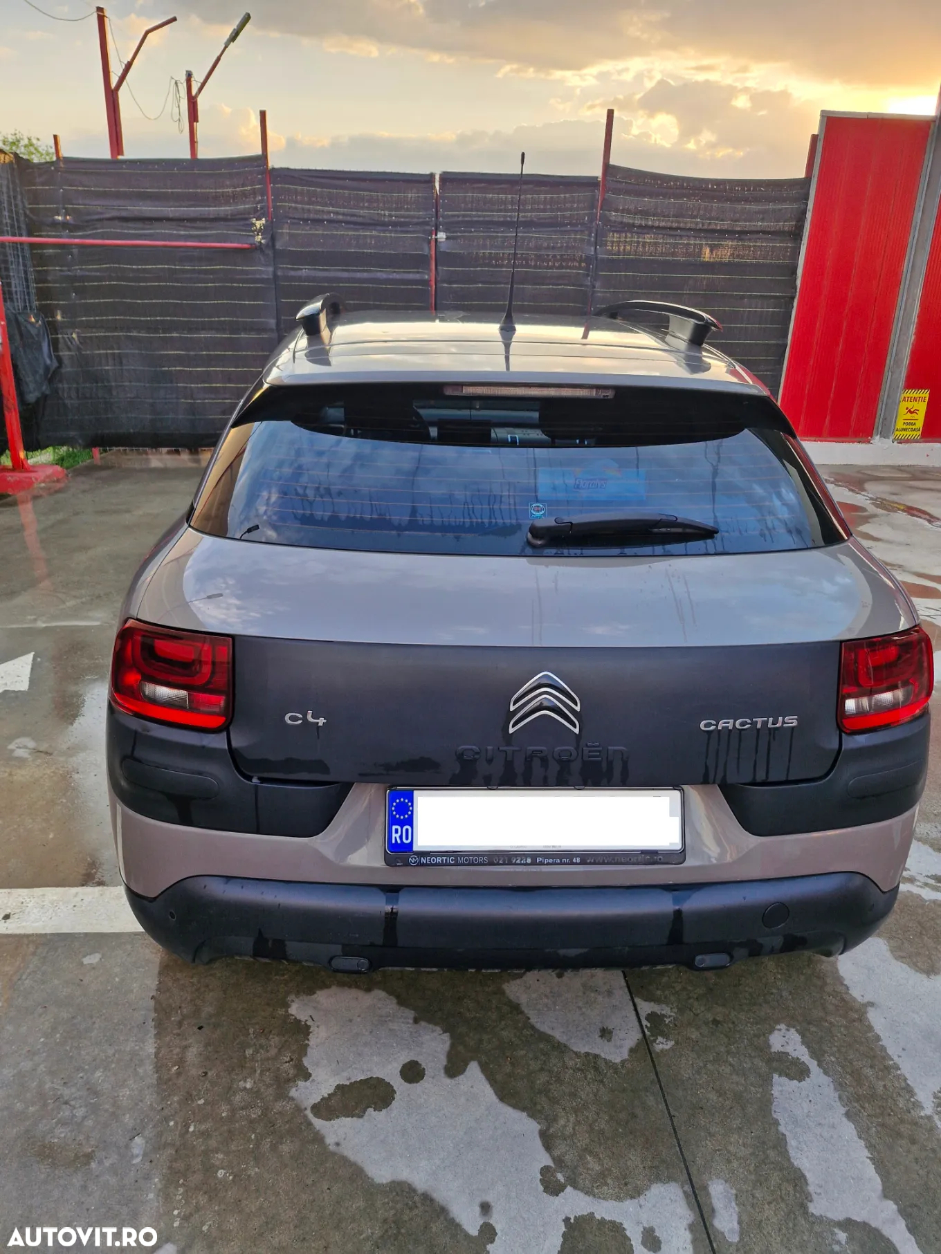 Citroën C4 Cactus - 8